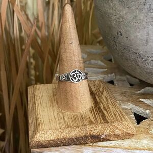 Sterling silver Om Ring Size 9 3/4